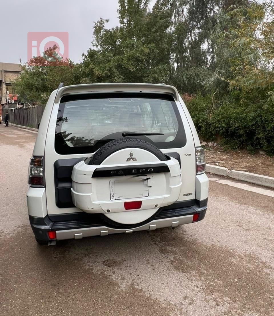 ميتسوبيشي باجيرو